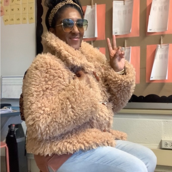 Teddy Bear Coat - Picture 5 of 5